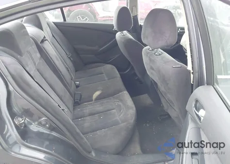 2008 Nissan Altima 2.5 S from USA, damaged, VIN 1N4AL21E08C218554